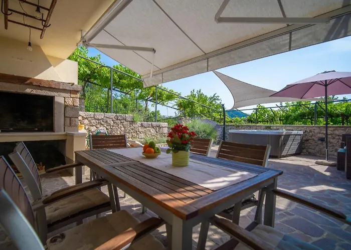 Dedina Srica By Interhome 펜션